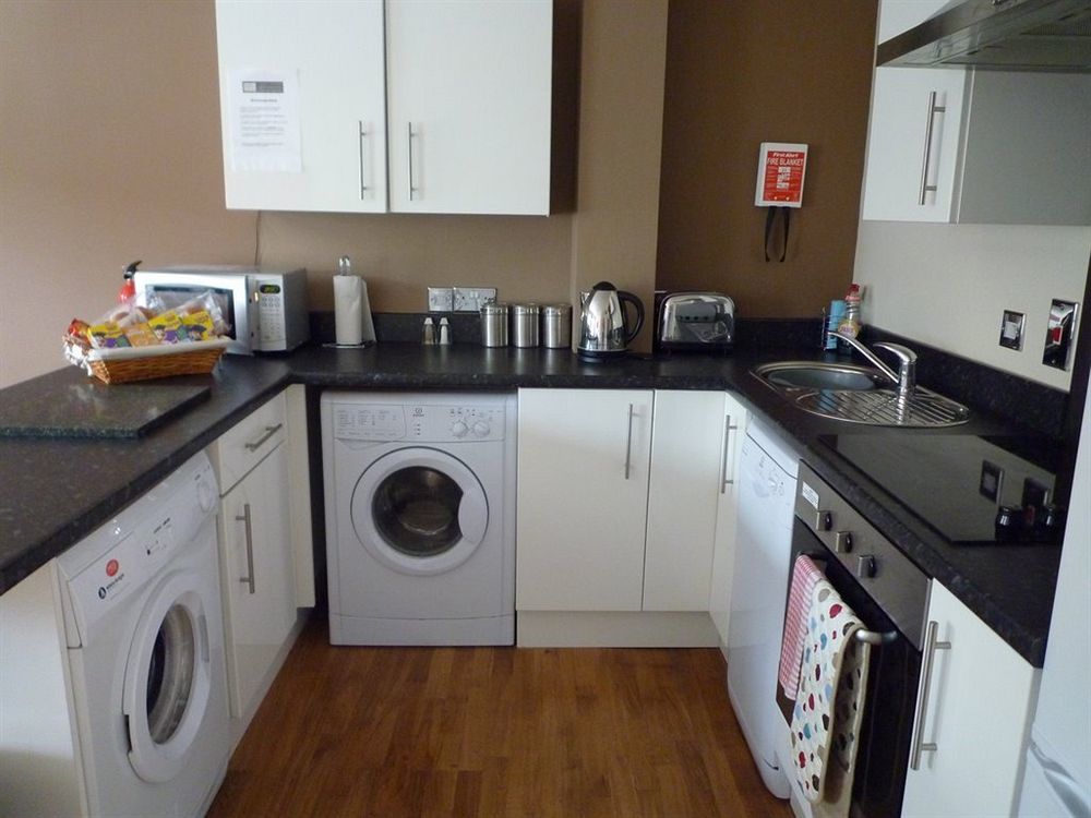 The Bath House Apartments - Free 1St Breakfast - Free Parking Buitenkant foto